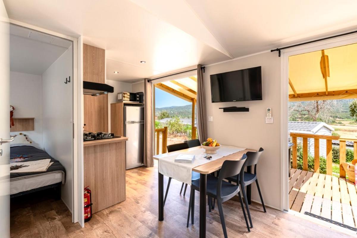 Camping Maeva Escapades Colomba 오므또 외부 사진